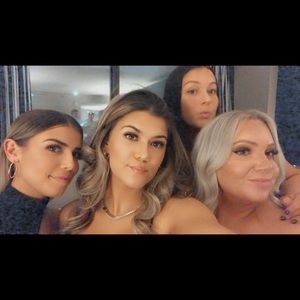 Meet your Posher, Natalie